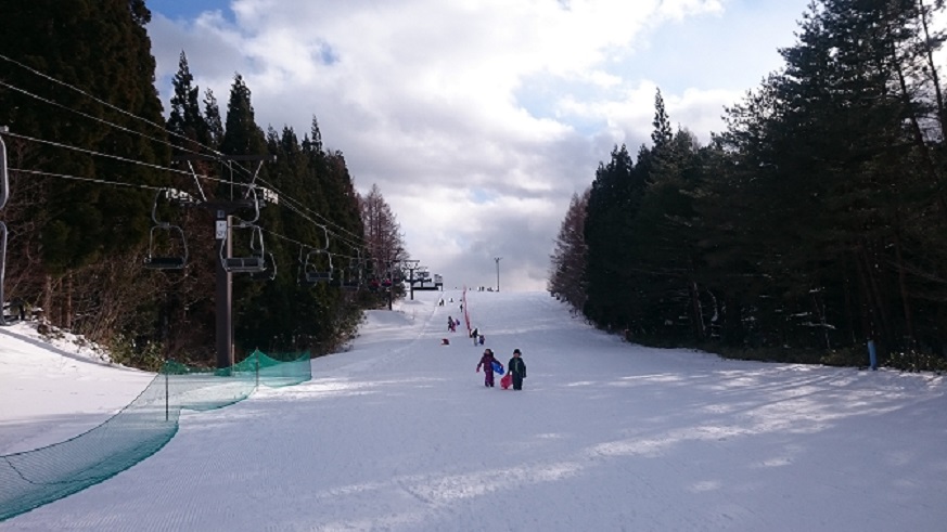 スキー・スノーボード レッスン／沼尻スキー学校（SAJ公認）／福島