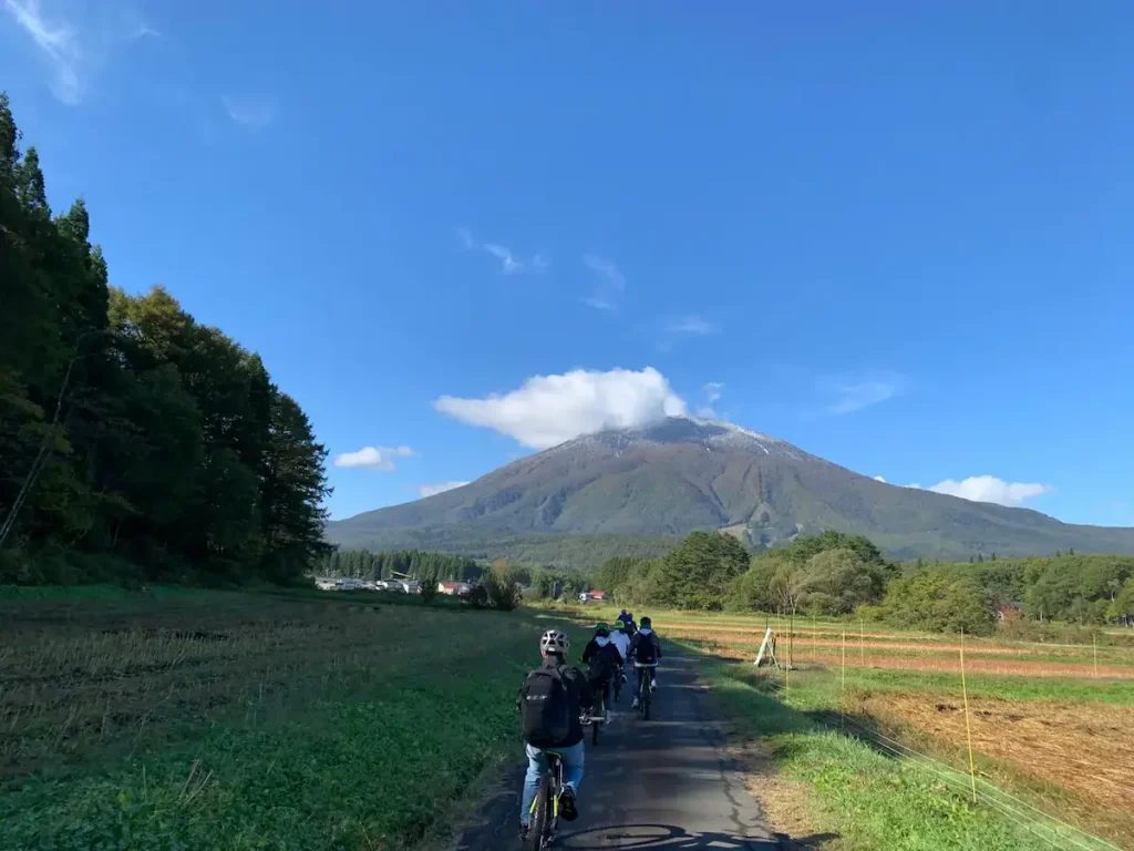 e-bikeでめぐる、黒姫山麓の里山サイクリングツアー／ラボランドくろひめ