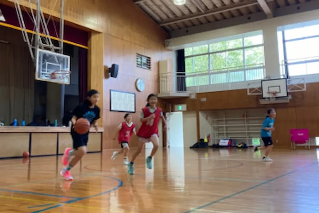 小学生女子チーム「植木WINGS」／KAMAKURA BASKETBALL ACADEMY